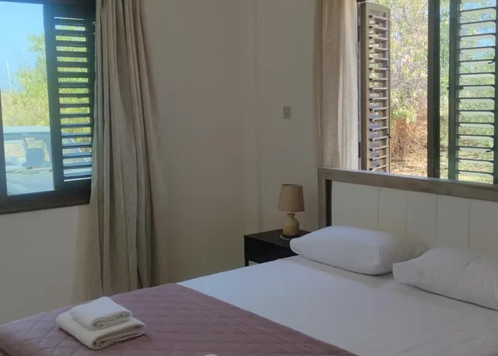 Oasis Nature * Polis